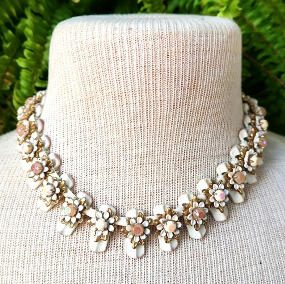 J. Crew VTG Necklace